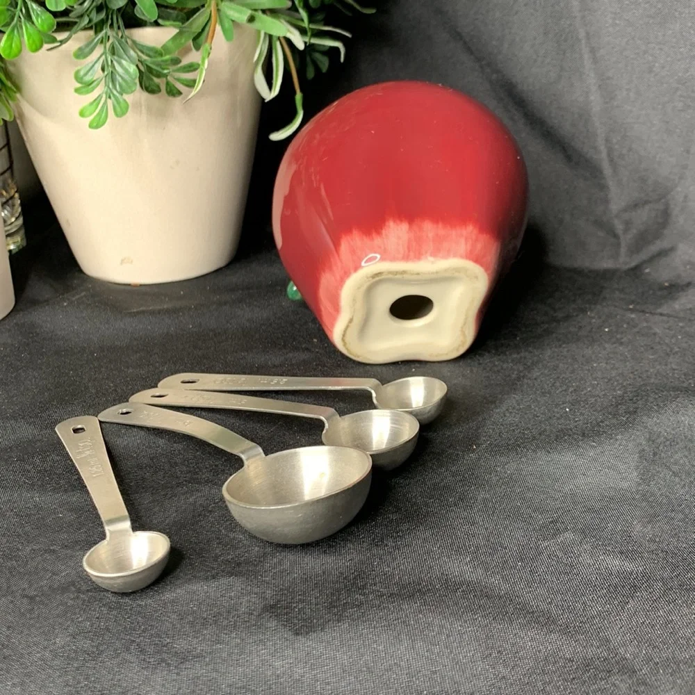 Vintage ceramic red apple measuring spoon holder